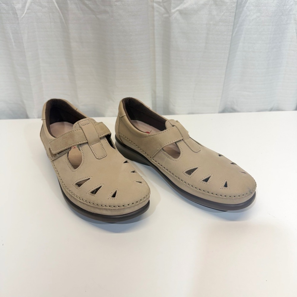 SAS Tripad Comfort Loafers 9.5 M Tan Nubuck Leather T-Strap Walking Shoes
